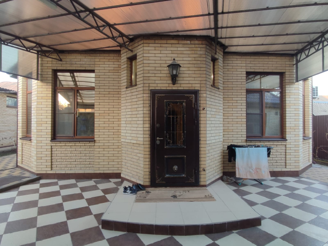 Дом 250кв. м ул Нижняя Линия 293 фото №1