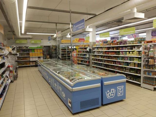 Торговая площадь на продажу в Новосибирске, Зорге улица, 227а фото №1