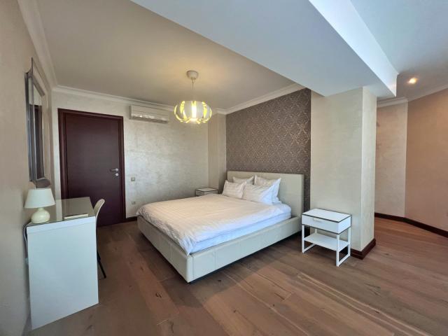 Квартира на продажу в Владивостке, Станюковича ул., 3 фото №1