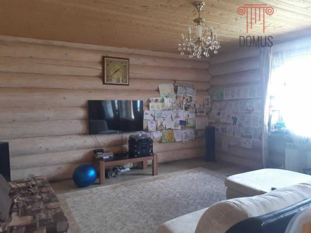 Дом на продажу в селе Орлиное, Вишнёвая улица, 36 фото №1
