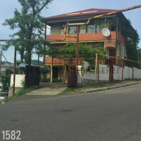 Дом на продажу в Туапсе, улица Володарского, 36 фото №0
