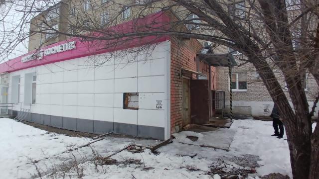 Помещение свободного назначения на продажу в Вольске, Школьная улица, 12 фото №0