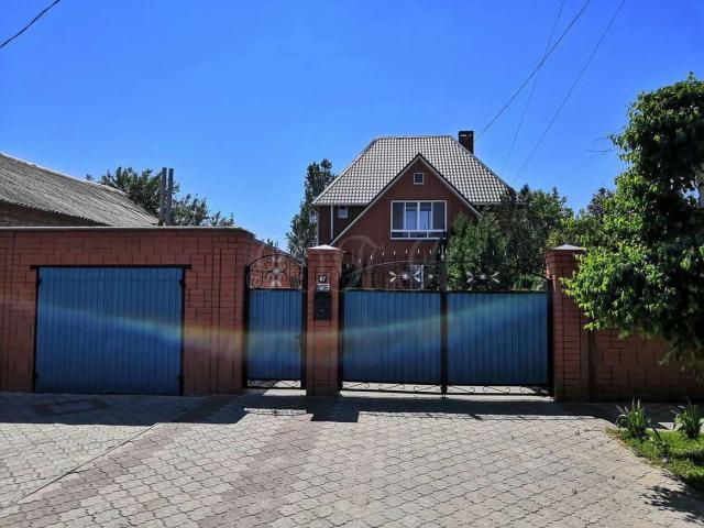Дом на продажу в Острогожске, Крупской улица, 67 фото №0