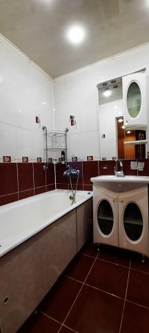 Квартира на продажу в Чебоксаре, проспект Тракторостроителей, 83 фото №0