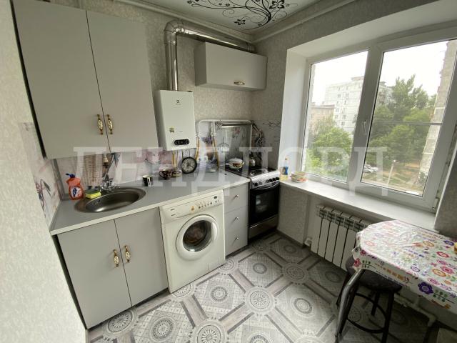 Квартира на продажу в Новочеркасске, Грушевская улица, 17 фото №0
