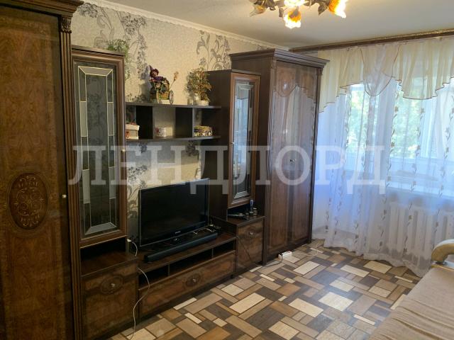 Квартира на продажу в Новочеркасске, улица Макаренко, 36 фото №0