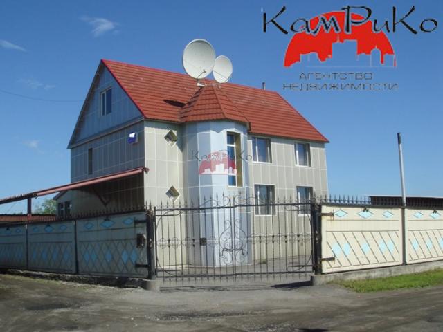 Дом на продажу в Елизово, Омская улица фото №0