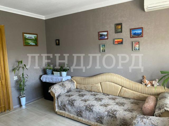 Квартира на продажу в Ростове-на-Дону, проспект Стачки, 208 фото №2