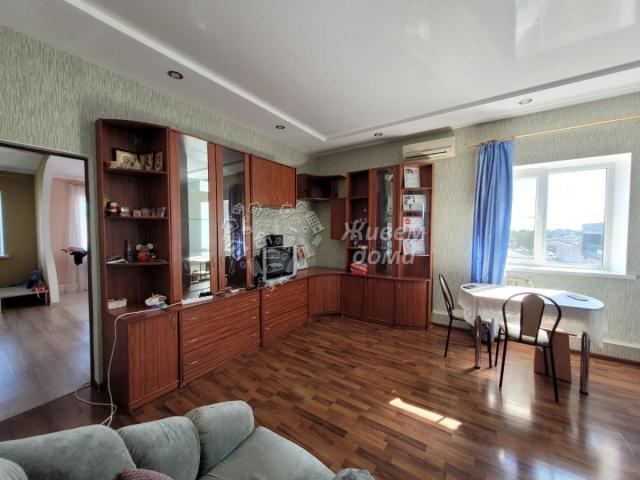 Квартира на продажу в Волгограде, Качинцев ул, 71 фото №0
