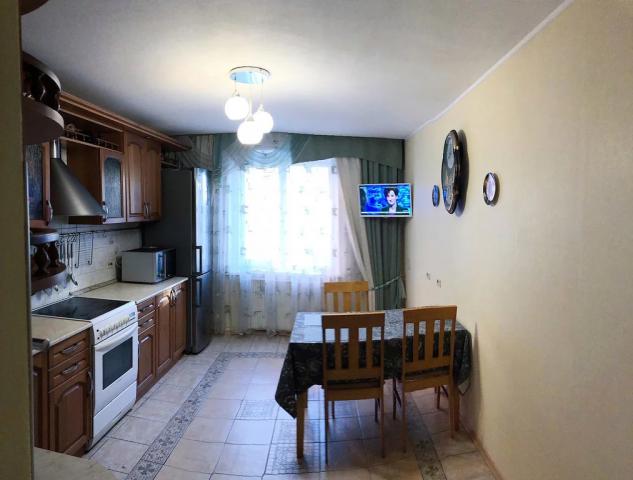 Квартира на продажу в Челябинске, ул. 250-летия Челябинска, 1Б фото №3