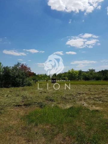 Участок на продажу в Строителе, Магистральная улица фото №1