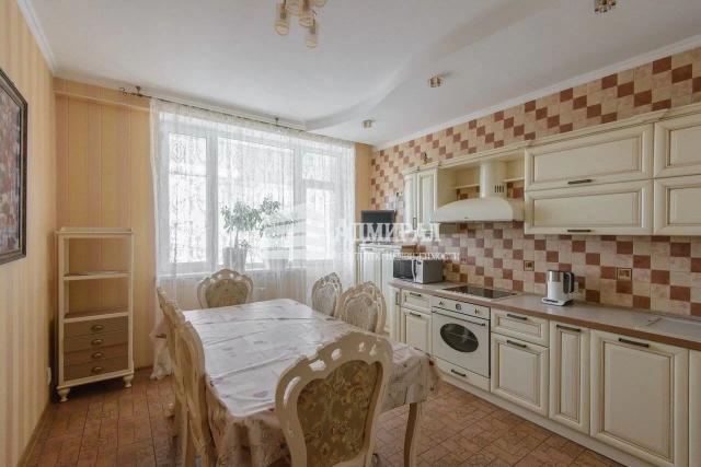Квартира на продажу в Ростове-на-Дону, улица Максима Горького, 11/43 фото №0