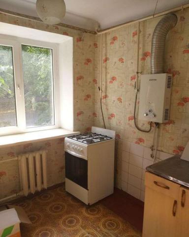 Квартира на продажу в Шахтах, пер. Донской, 76 фото №0