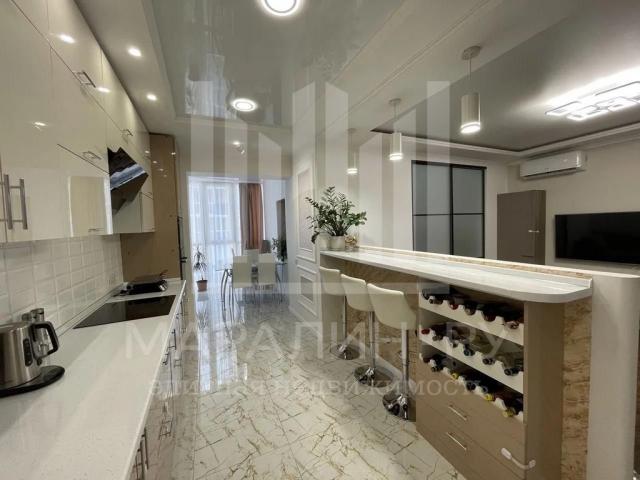 Квартира на продажу в Ростове-на-Дону, 20-я улица, 43 фото №1