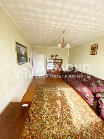 Квартира на продажу в Орске, Новосибирская улица, 33 фото №0