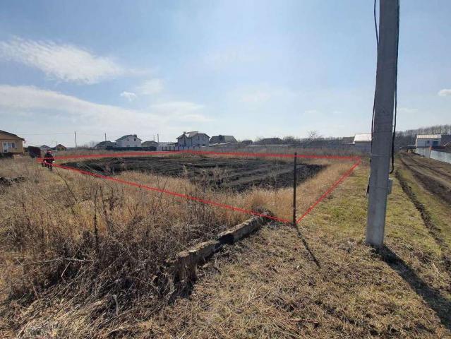 Участок на продажу в Строителе, Белгородская улица фото №1