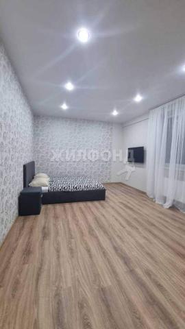 Квартира на продажу в Краснодаре, Фабричная улица, 4 фото №0