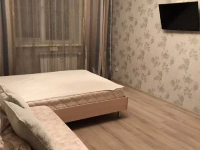Сдам однокомнатную квартиру на длительный срок, уютная фото №1