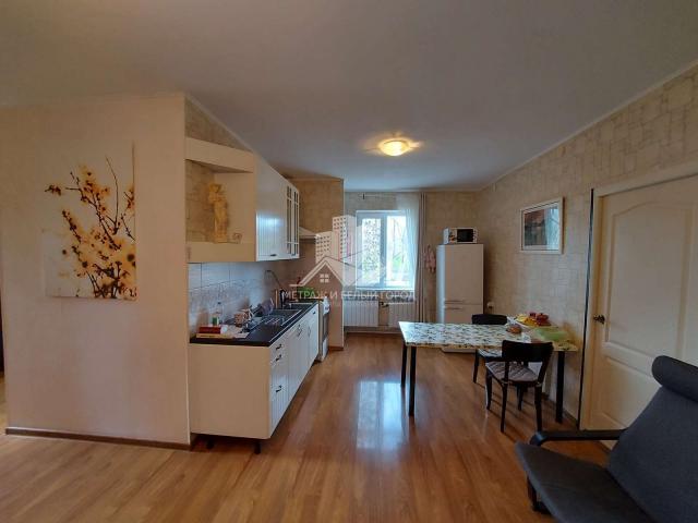 Дом на продажу в Строителе, Североморская улица фото №2