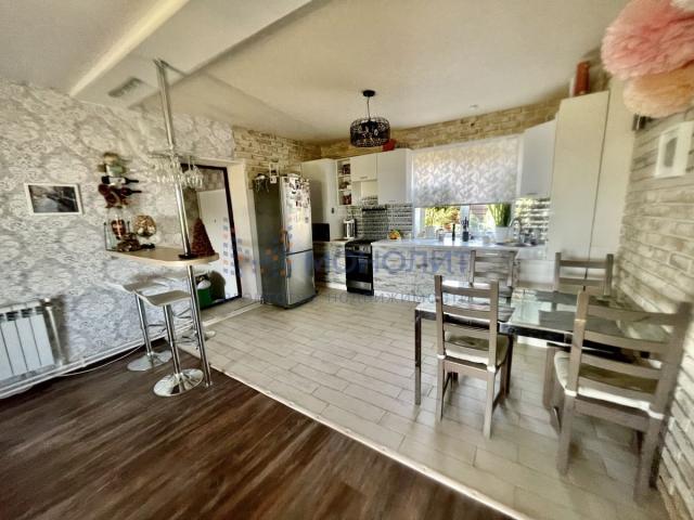 Дом на продажу в Крутой, Солнечная ул, 11 фото №1