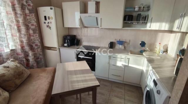 Квартира на продажу в б/е Звенигороде, Нахабинское шоссе, 1к2 фото №0