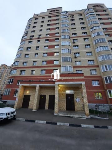 Квартира на продажу в Егорьевске, 5-й микрорайон, 6 фото №0