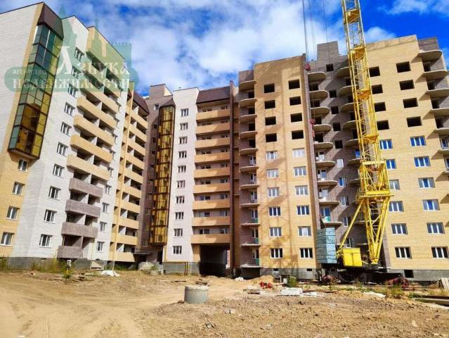 Квартира на продажу в Смоленске, Гагарина проспект, 13 фото №0