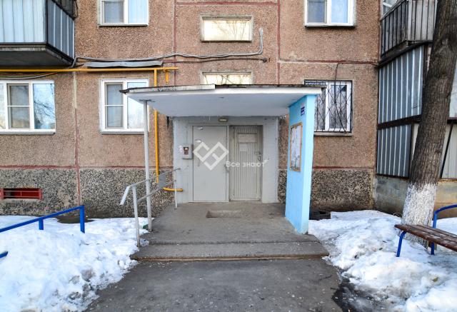 Квартира на продажу по адресу Россия, Челябинская область, Челябинск, пр-кт Победы, 324 фото №1