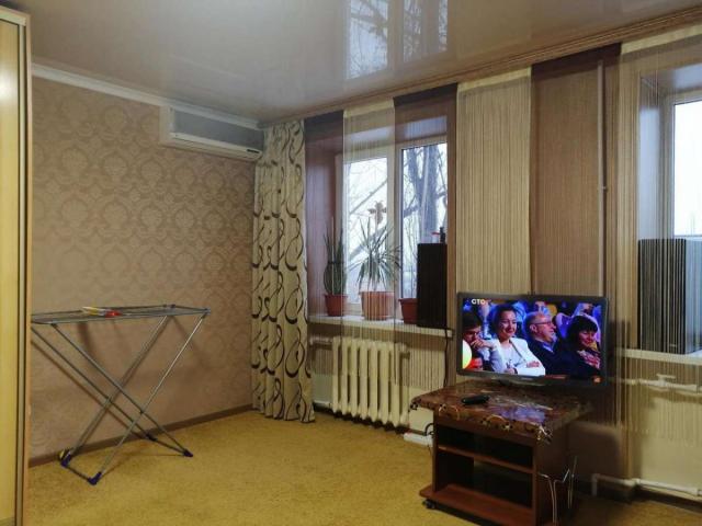 Квартира на продажу в Шахтах, ул. Разина, 11 фото №1