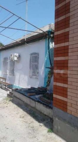 Дом на продажу в Батайске, Коммунистическая улица фото №2