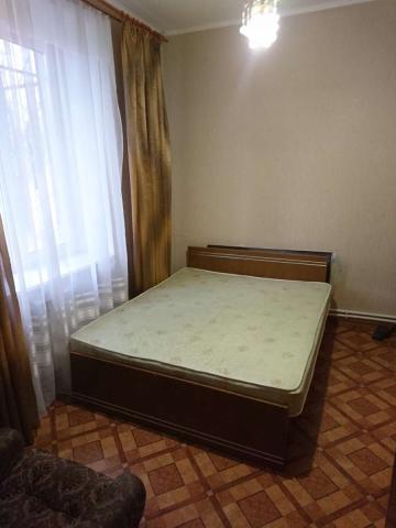 Квартира на продажу в Шахтах, пер. Сквозной, 80 фото №1
