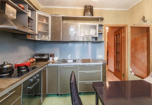 Квартира на продажу в Вологде, ул. Авксентьевского, д. 6 фото №2