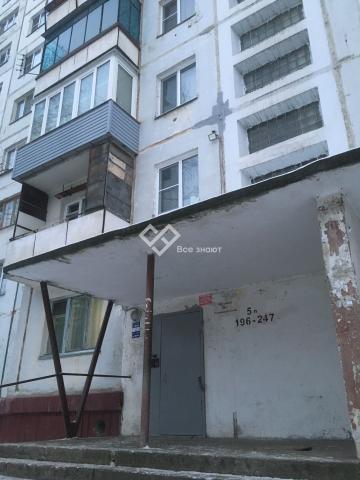 Квартира на продажу по адресу Россия, Челябинская область, Челябинск, ул. Ворошилова, 57 фото №1