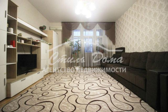 Квартира на продажу в Волгограде, Качинцев улица, 114 фото №0