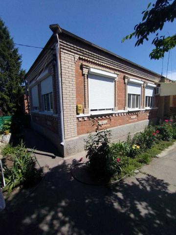 Дом на продажу в Батайске, Братский переулок фото №0