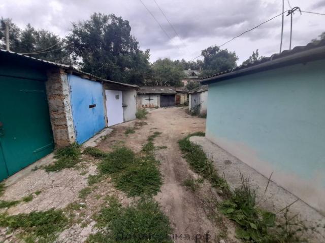 Гараж на продажу в Саках, Курортная ул. фото №3