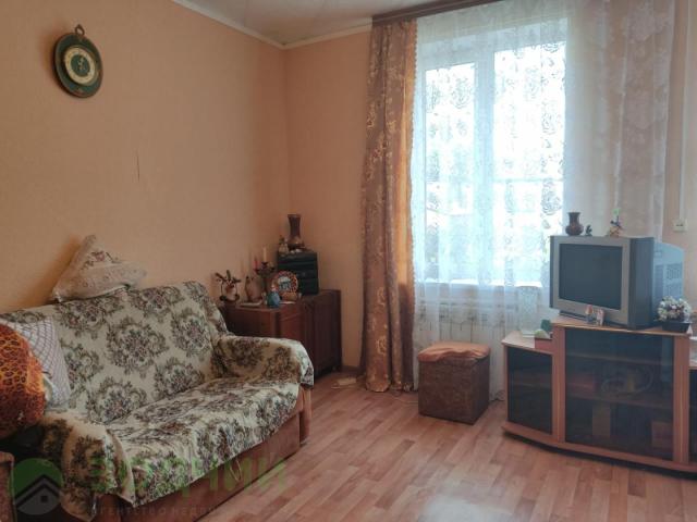Квартира на продажу в Канаше, проспект Ленина, 75 фото №0