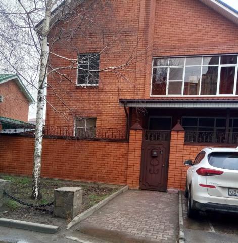 Дом с участком на продажу в Ростове-на-Дону, Вятская, 51 фото №0
