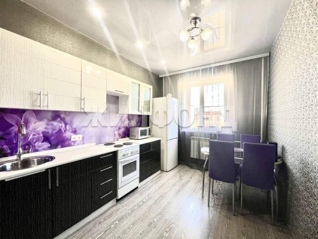 Квартира на продажу в Иркутске, Пискунова улица, 158/1 фото №0