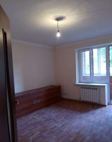 Квартира на продажу в Шахтах, фото №0