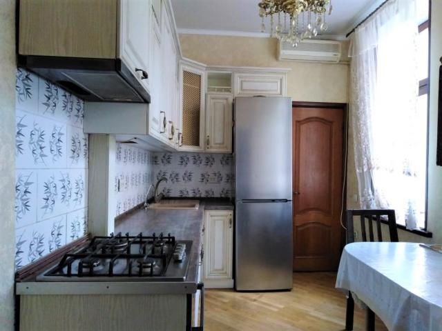 Квартира на продажу в Ростове-на-Дону, Будённовский проспект, 98/67 фото №0