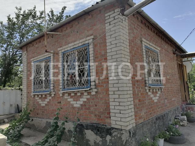 Дом с участком на продажу в Персиановском фото №0