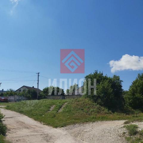 Участок на продажу в Трудолюбовке, Севастопольская улица фото №1
