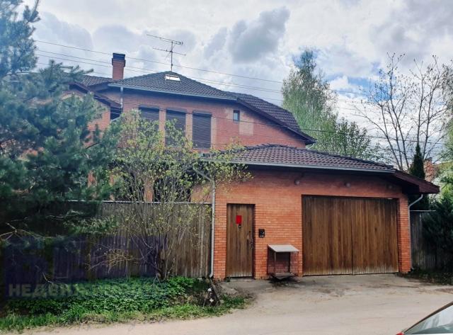 Дом на продажу в б/е Звенигороде, Юрьевская улица фото №1