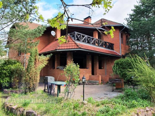 Дом на продажу в б/е Звенигороде, Юрьевская улица фото №0