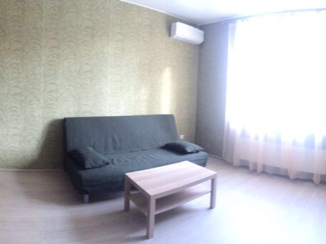 Сдаю однушку косметический ремонт с мебелью документы готовы фото №3