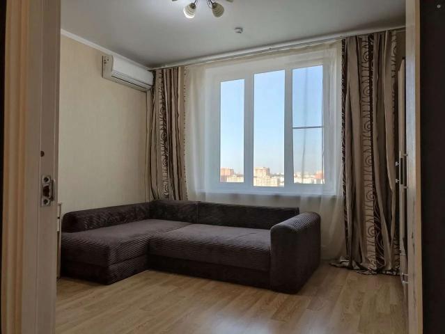 Квартира на продажу в Ростове-на-Дону, проспект Маршала Жукова, 21 фото №0