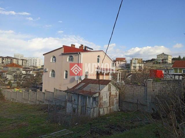 Участок на продажу в Севастополе, Красивая улица фото №2