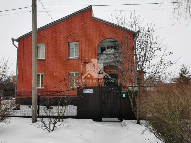 Коттедж на продажу в Строителе, Парковая улица фото №16