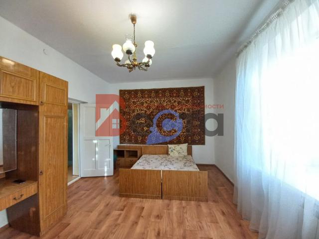 Квартира на продажу в Орске, Новосибирская улица, 32 фото №0